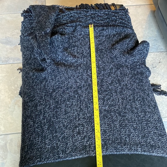 ‘Studio M’ Black/Light Grey Open Cardigan With Fringe Asymmetrical Hem Size Med - Picture 8 of 11